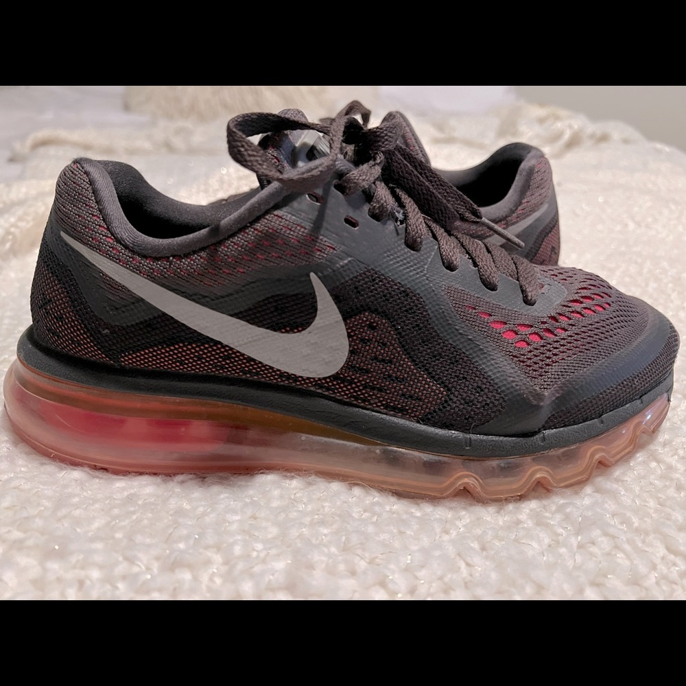 Nike Airmax Running Shoe Dark Grey Hot Pink